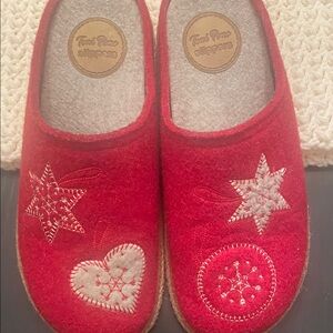 Red Wool Women's Slippers/ shoes
